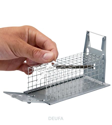 /assets/images/e/deufa-luna-blechboden-drahtkaefigmausefalle-einseitig-schritt-02-snhxdnczaqanc39.jpg