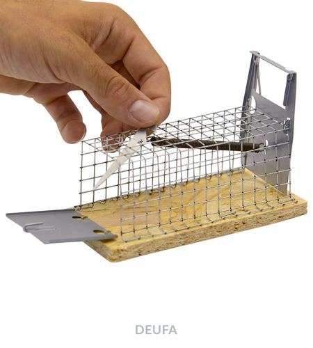 /assets/images/e/deufa-luna-holzboden-drahtkaefigmausefalle-schritt-03-90257908.jpg